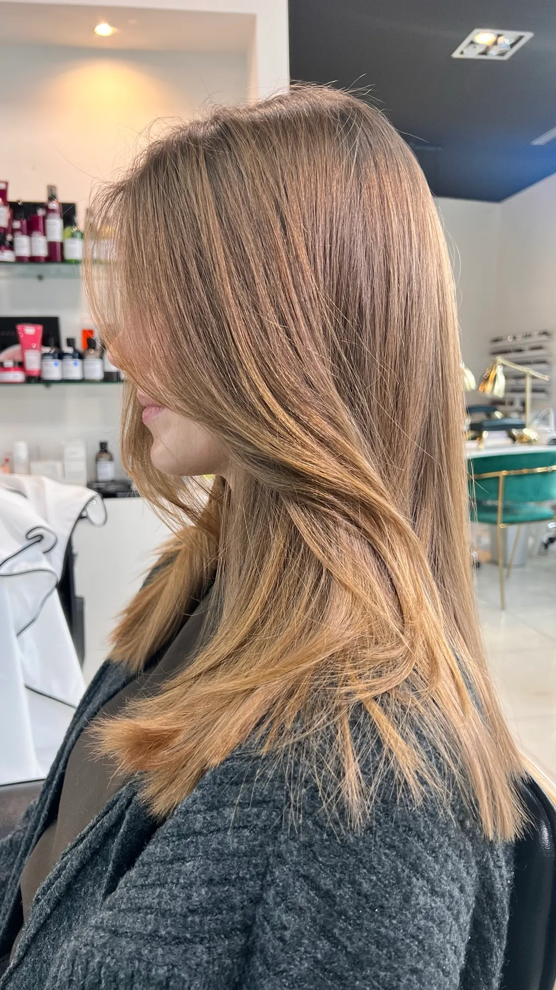 Beżowy balayage